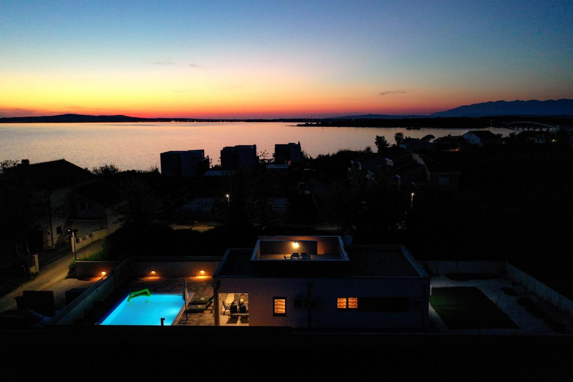 Holiday House Sara With Heated Pool Privlaka  Exterior photo